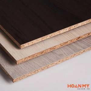 Gỗ Melamine đang trong quá trình sản xuất