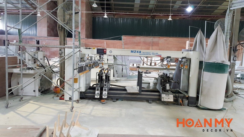 Máy móc, trang thiết bị hiện đại tại Nhà máy sản xuất nội thất Hoàn Mỹ Dcor - Hình ảnh 2