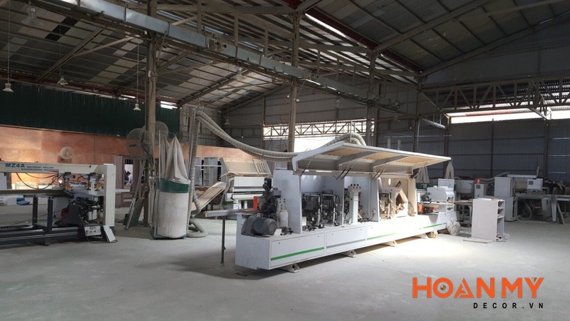 Máy móc, trang thiết bị hiện đại tại Nhà máy sản xuất nội thất Hoàn Mỹ Dcor - Hình ảnh 6