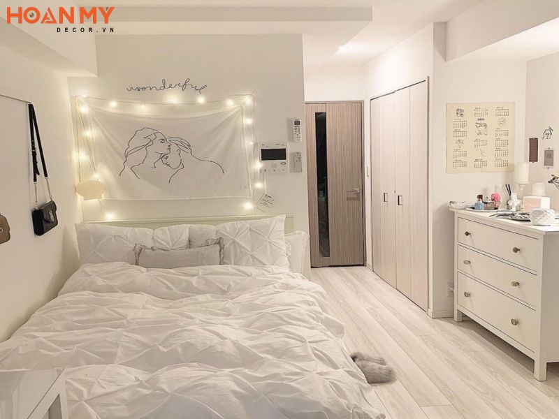 Decor phòng ngủ phong cách hàn quốc không giường dễ thương không thể bỏ qua với gam màu trắng chủ đạo