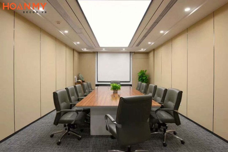 Kiểu dáng phòng làm việc đơn giản, sang trọng