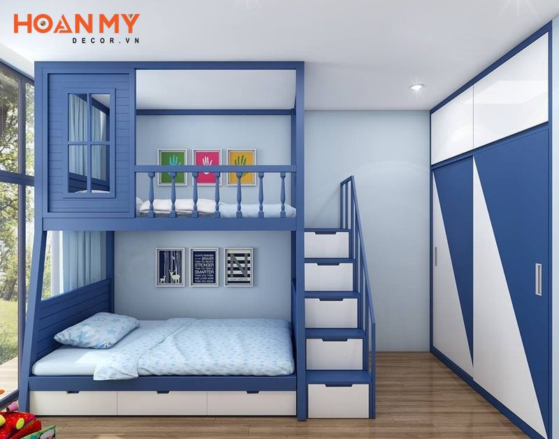 Phòng ngủ xanh nước biển cho bé trai với hệ thống 2 giường tầng ấn tượng
