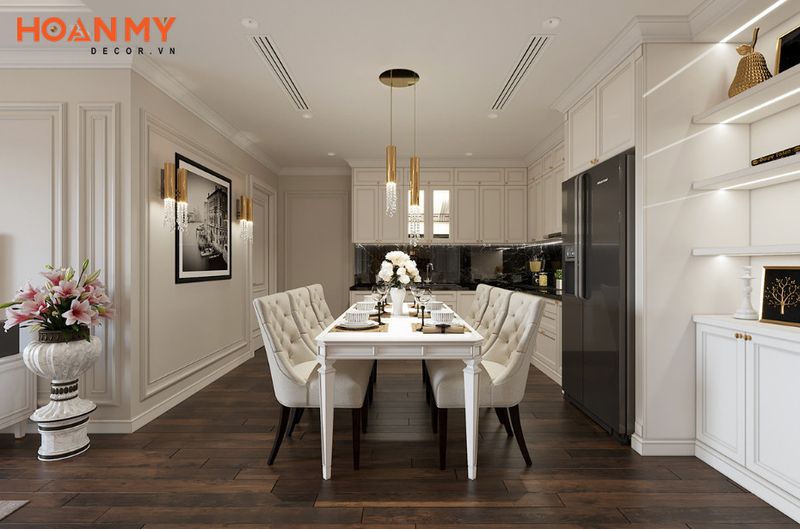 Khu vực bàn ăn được thiết kế tiện nghi rộng rãi cho mọi thành viên trong gia đình