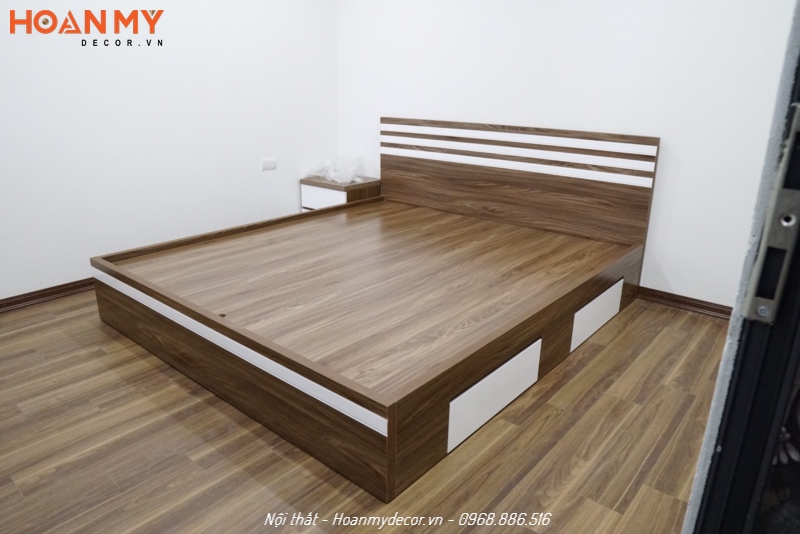 Giường gỗ MDF chống ẩm có ngăn kéo để đồ tiện lợi