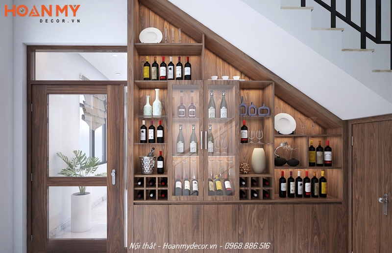 Bố trí tủ rượu đẹp bằng gỗ công nghiệp cánh kính dưới gầm cầu thang
