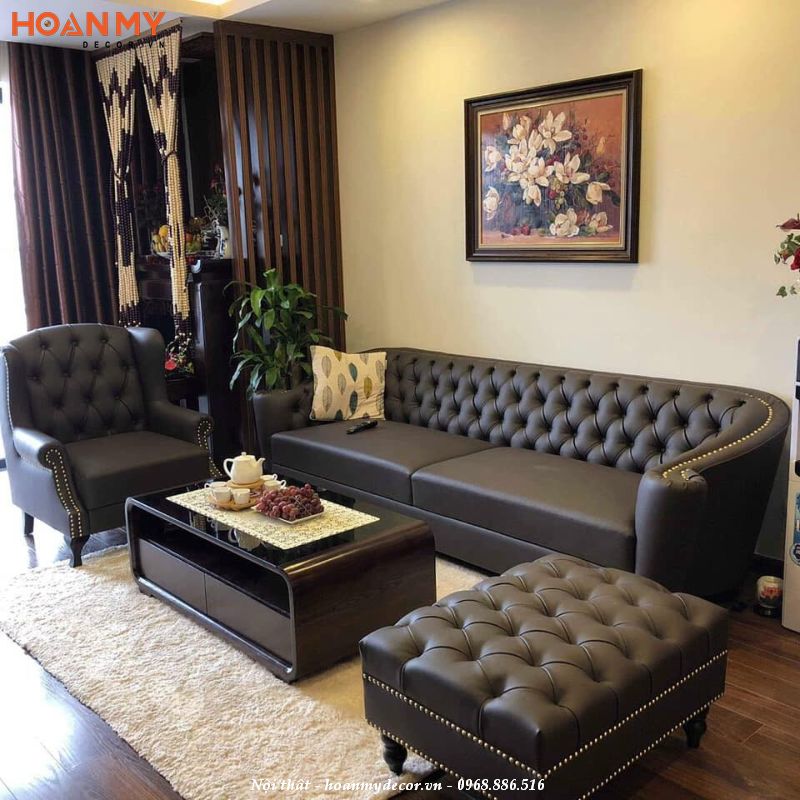 Ghế sofa da đen phong cách tân cổ điển